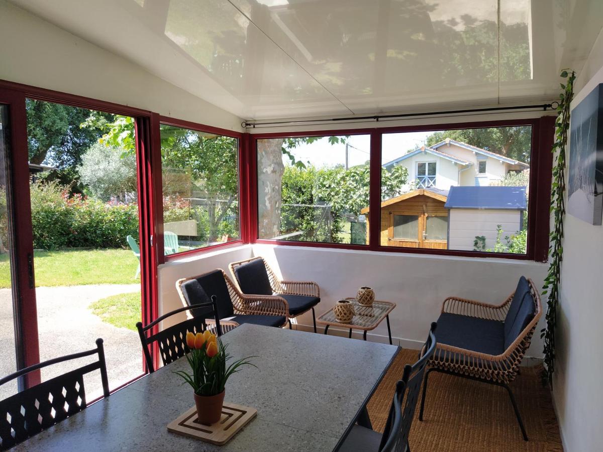 אונדרה Maison Christy, Spacieux, Calme Avec Jardin מראה חיצוני תמונה
