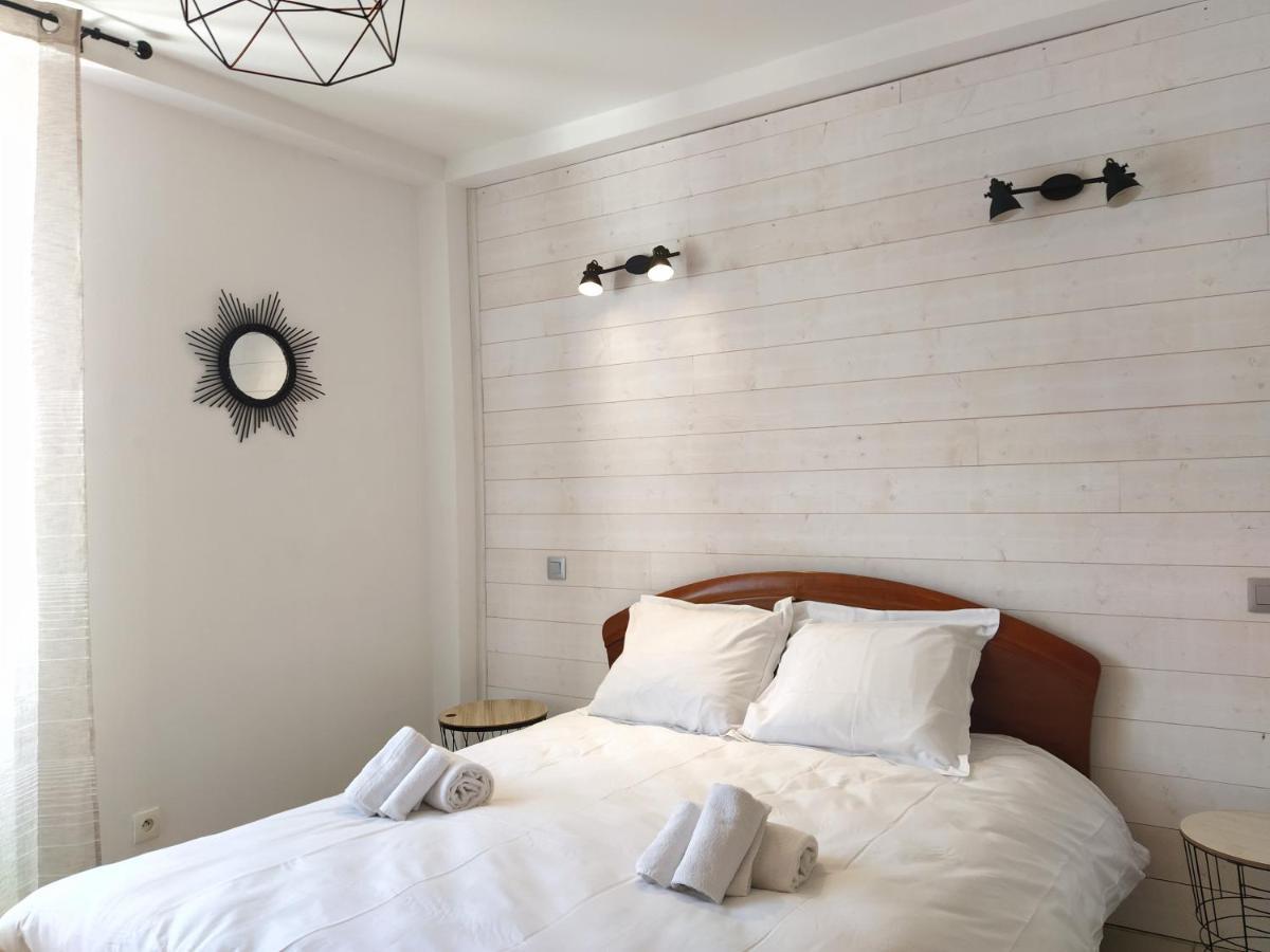 אונדרה Maison Christy, Spacieux, Calme Avec Jardin מראה חיצוני תמונה
